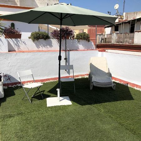 Precioso Apartamento Con Terraza Compartida Apartment Sevilla Bagian luar foto